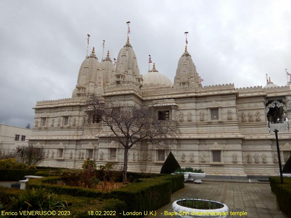 8 - London (U.K.) Baps Shri Swaminarayan temple